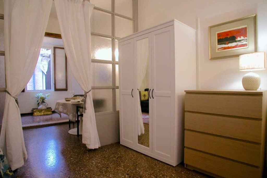 Casa Di Spagna Bologna Buitenkant foto
